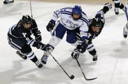 TheShy连续十五场比赛得分超过最后时刻胜出，C9不断突破！观众掌声雷动