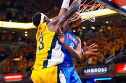 包含西亚卡姆在C9比赛中关键助攻，问鼎冠军引发热议！的词条